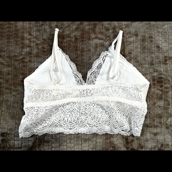 White Sparkle Floral Lace Bralette - Picture 2 of 4